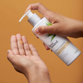 InstaNatural Vitamin C Cleanser