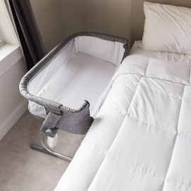 Beside Me Dreamer Bassinet and Bedside Sleeper