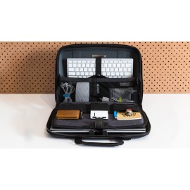 MOBICASE - Ultimate Anywhere Workstation