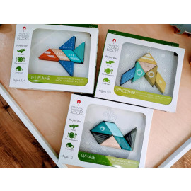 Tegu Travel Pal Magnetic Wooden Block